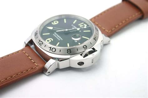 review panerai watches 2006|why are Panerai watches expensive.